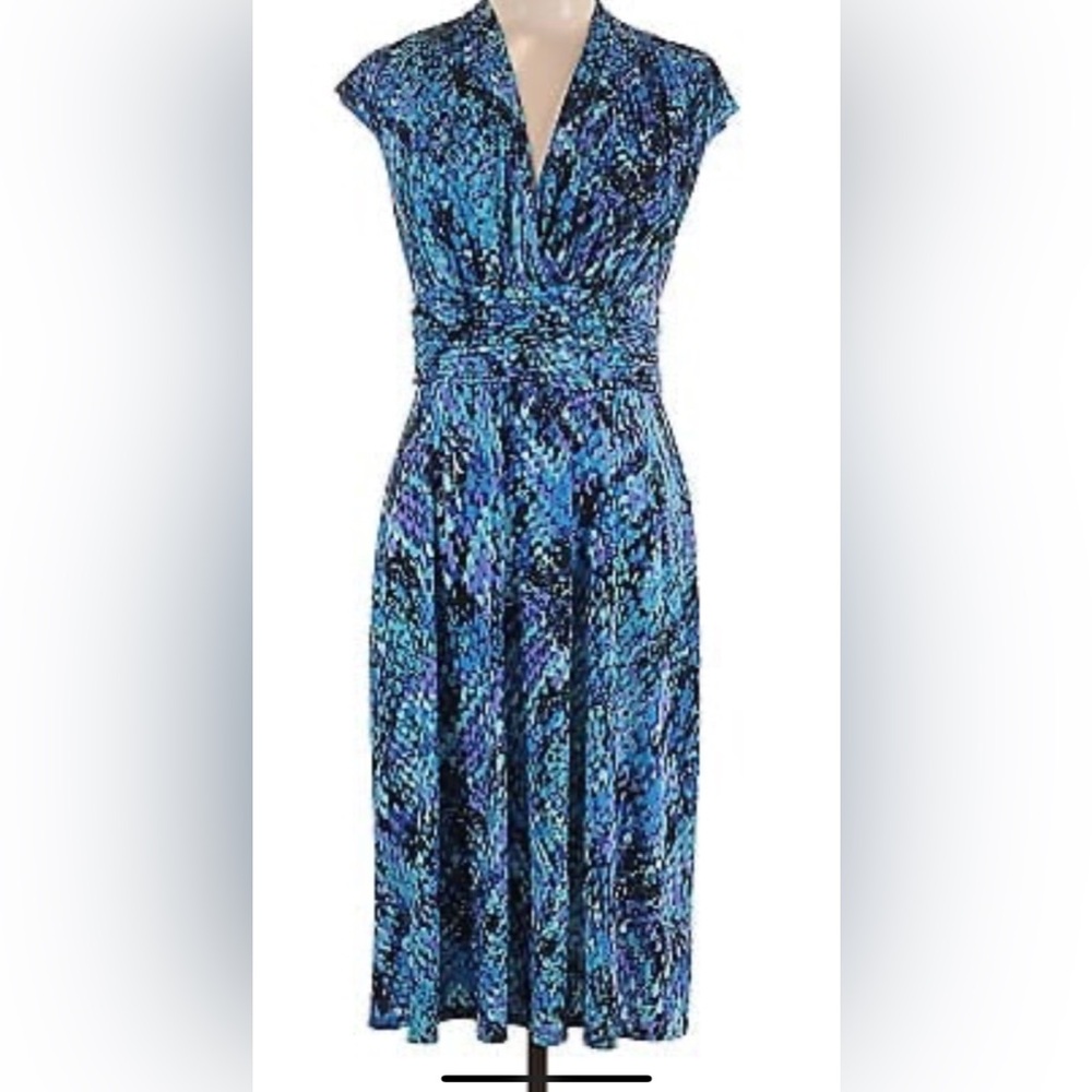 Beautiful Evan-Picone Black Label cocktail dress Size 12